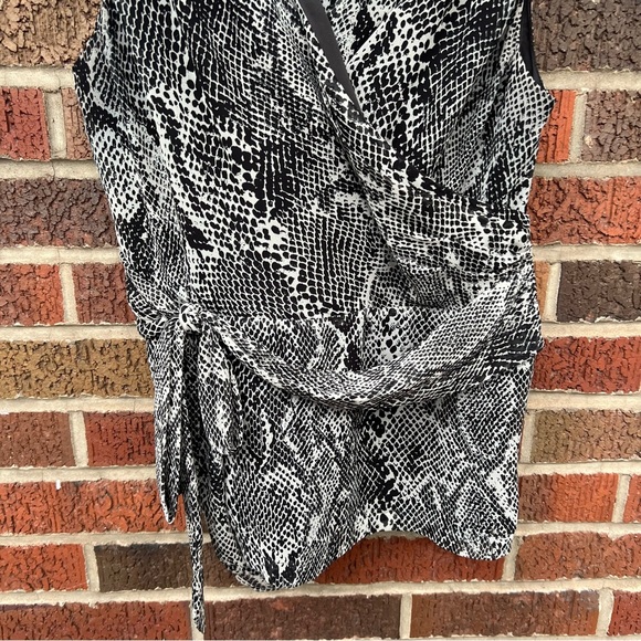 Express Black and Gray Surplice Front Tie Waist Snakeskin Print Chiffon Blouse - Picture 2 of 4